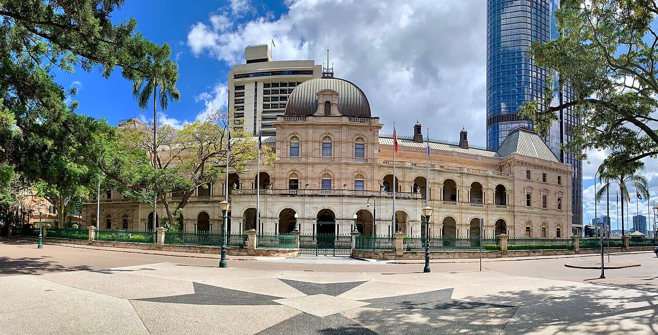 Photo of parliament house in Brisbane